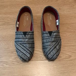 Toms slip on shoes